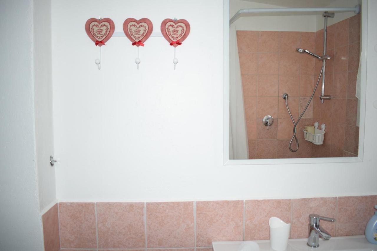 Sa Domitta Di Suiles Apartment ออลเบีย ภายนอก รูปภาพ
